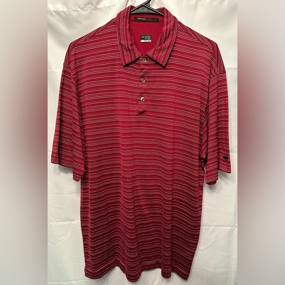 Tiger Woods Nike Golf Shirt Red Striped Collared Polo TW Logo Size Large - Picture 3 of 7